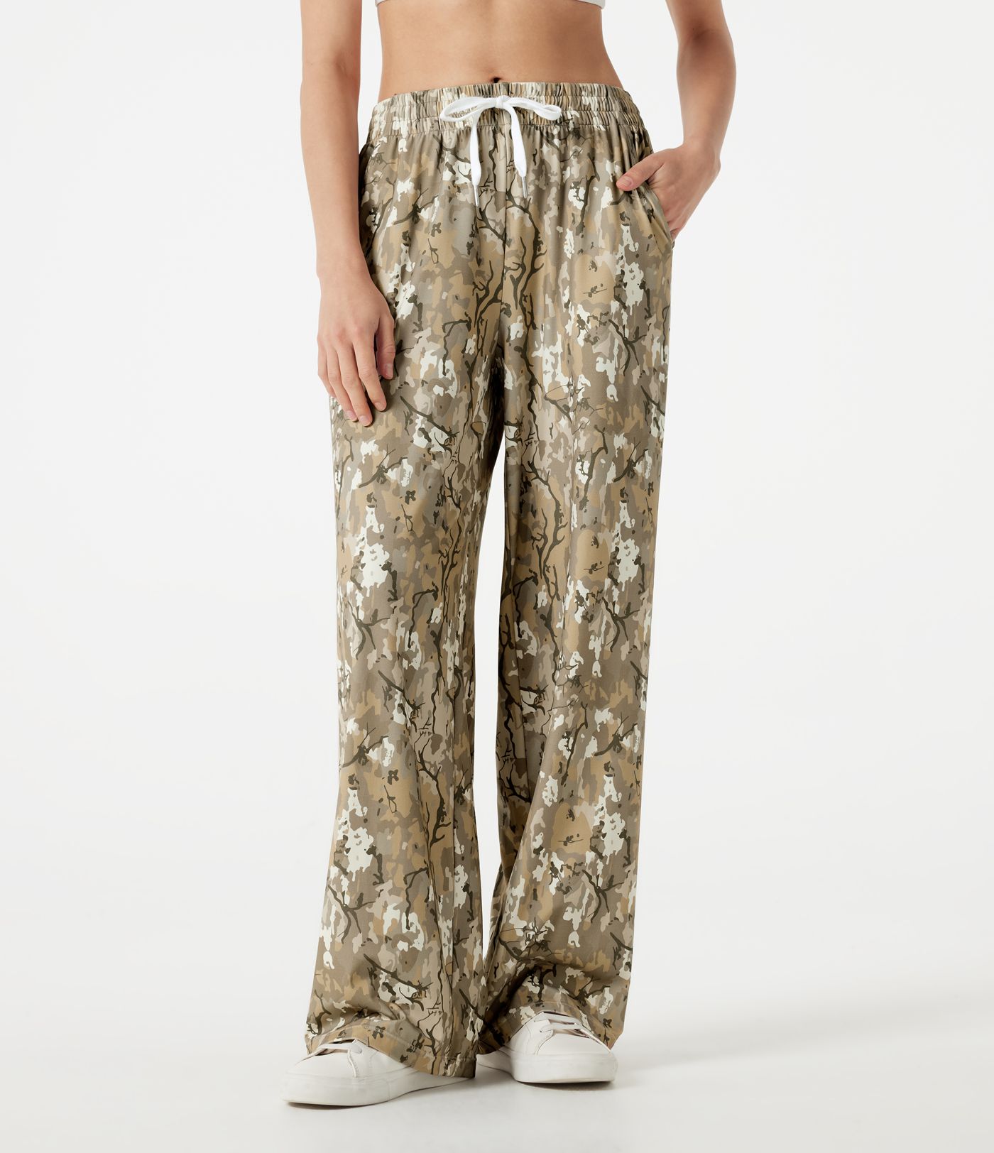 Halara UltraSculpt™ Camo Print Mid Rise Drawstring Running Baggy Pants with Pockets Halara UltraSculpt™ Camo Print Mid Rise Drawstring Running Baggy Pants with Pockets