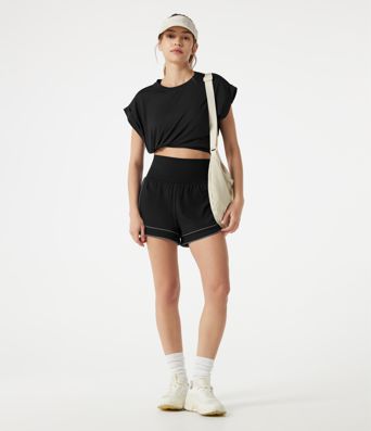Breezeful™ High-waisted Curved Hem 2-in-1 Reflective Lines Quick Dry Yoga Baggy Shorts with Pockets Breezeful™ High-waisted Curved Hem 2-in-1 Reflective Lines Quick Dry Yoga Baggy Shorts with Pockets