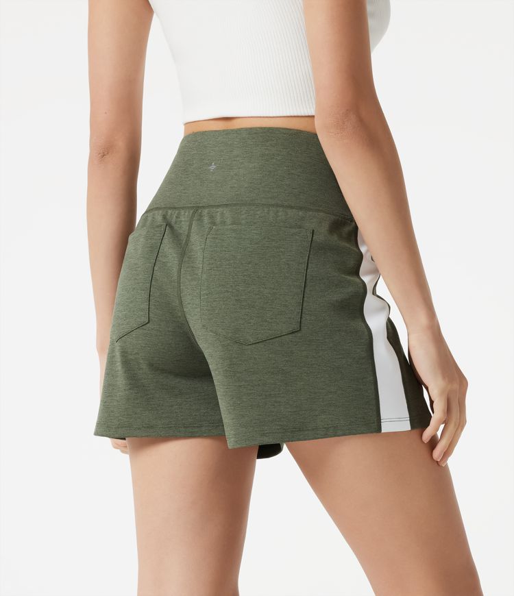 High-waisted Side Stripe Quick Dry Workout Baggy Shorts with Pockets