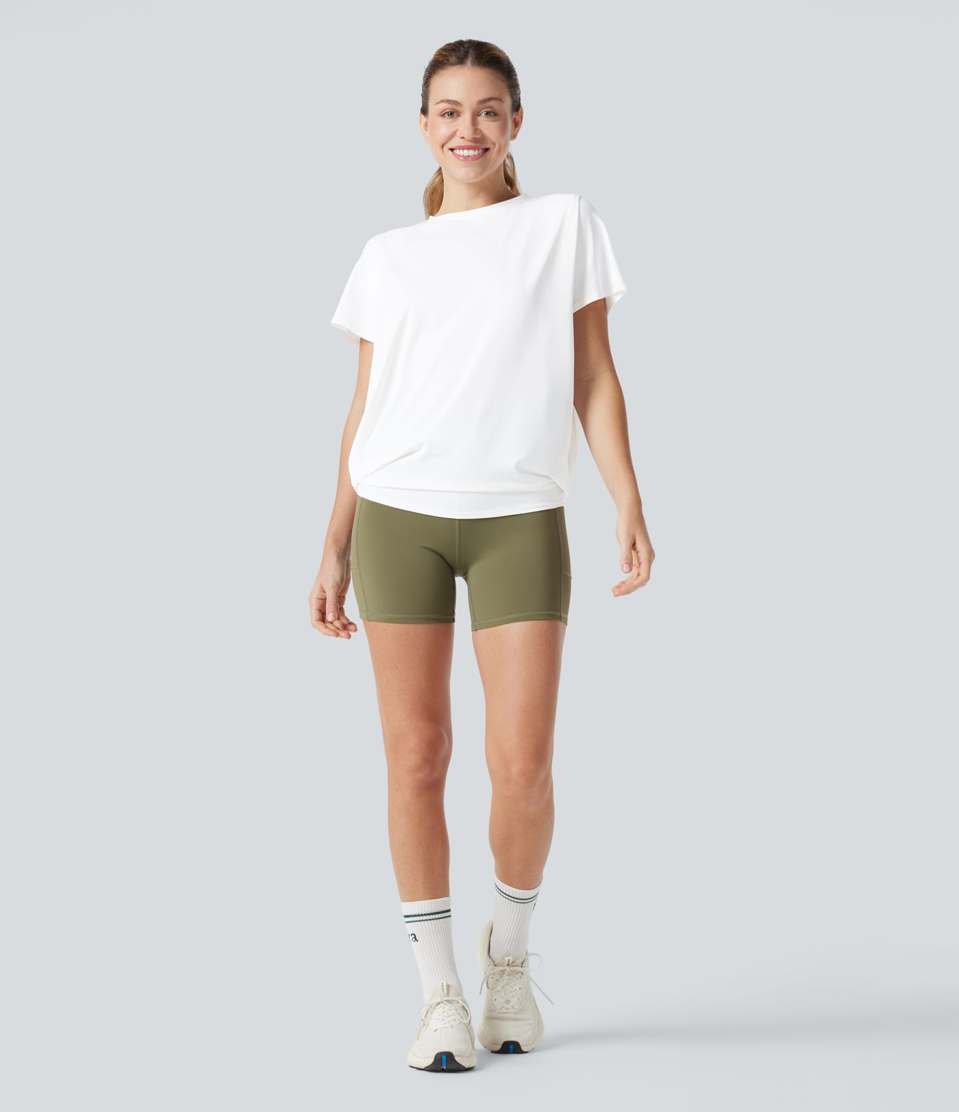 Round Neck Short Sleeve Ruched Cool Touch Yoga Sports Top-UPF50+