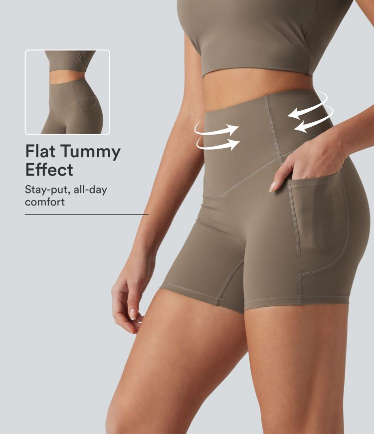 Short cycliste de yoga gainant côtelé taille haute UltraSculpt™ 12,5 cm avec poches Short cycliste de yoga gainant côtelé taille haute UltraSculpt™ 12,5 cm avec poches