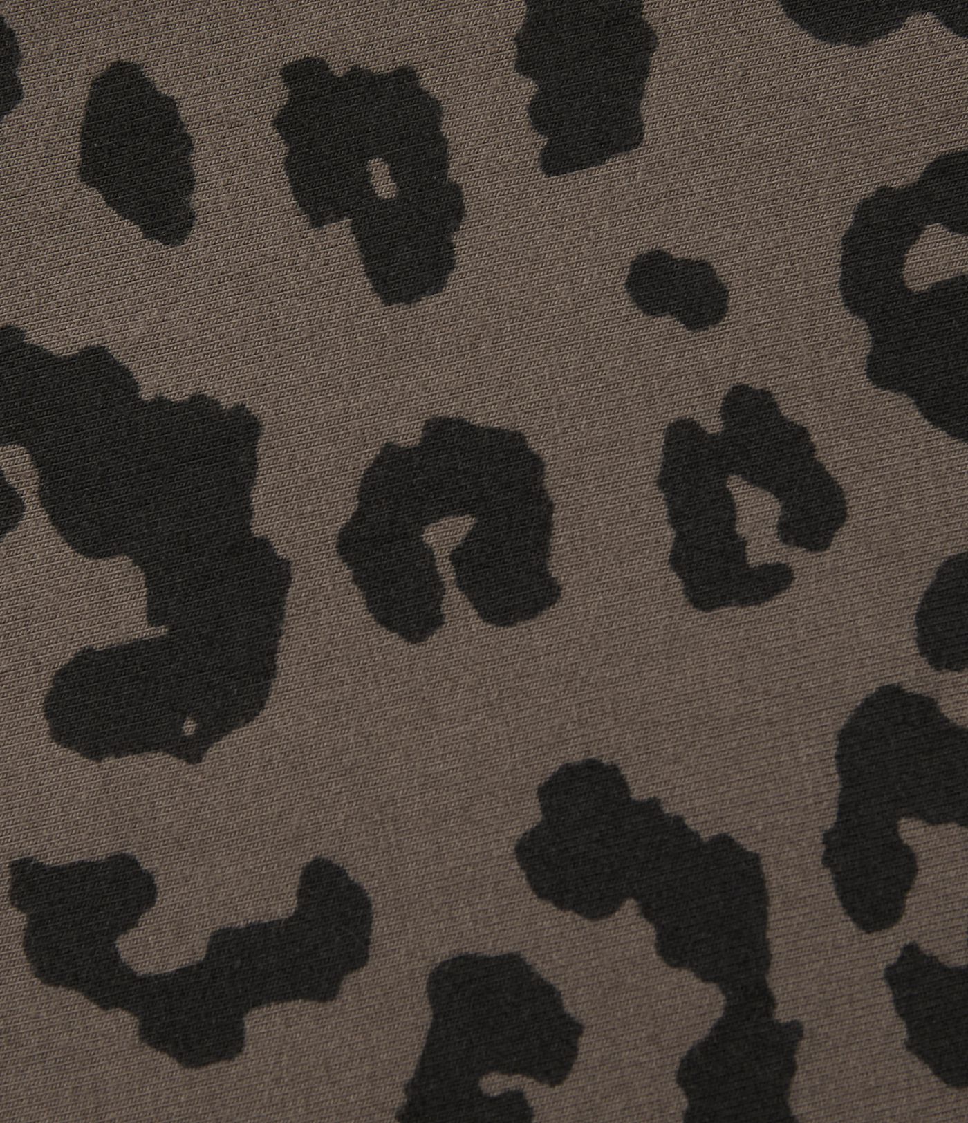 Camiseta casual de cuello en V manga corta con estampado de leopardo