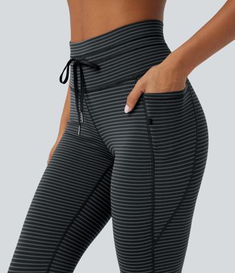 High Waisted Drawstring Striped Yoga Leggings with Pockets High Waisted Drawstring Striped Yoga Leggings with Pockets