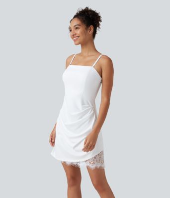 Robe nuisette mini avec brassière intégrée et dentelle contrastante en SoftlyZero™ Airy à toucher frais - UPF50+