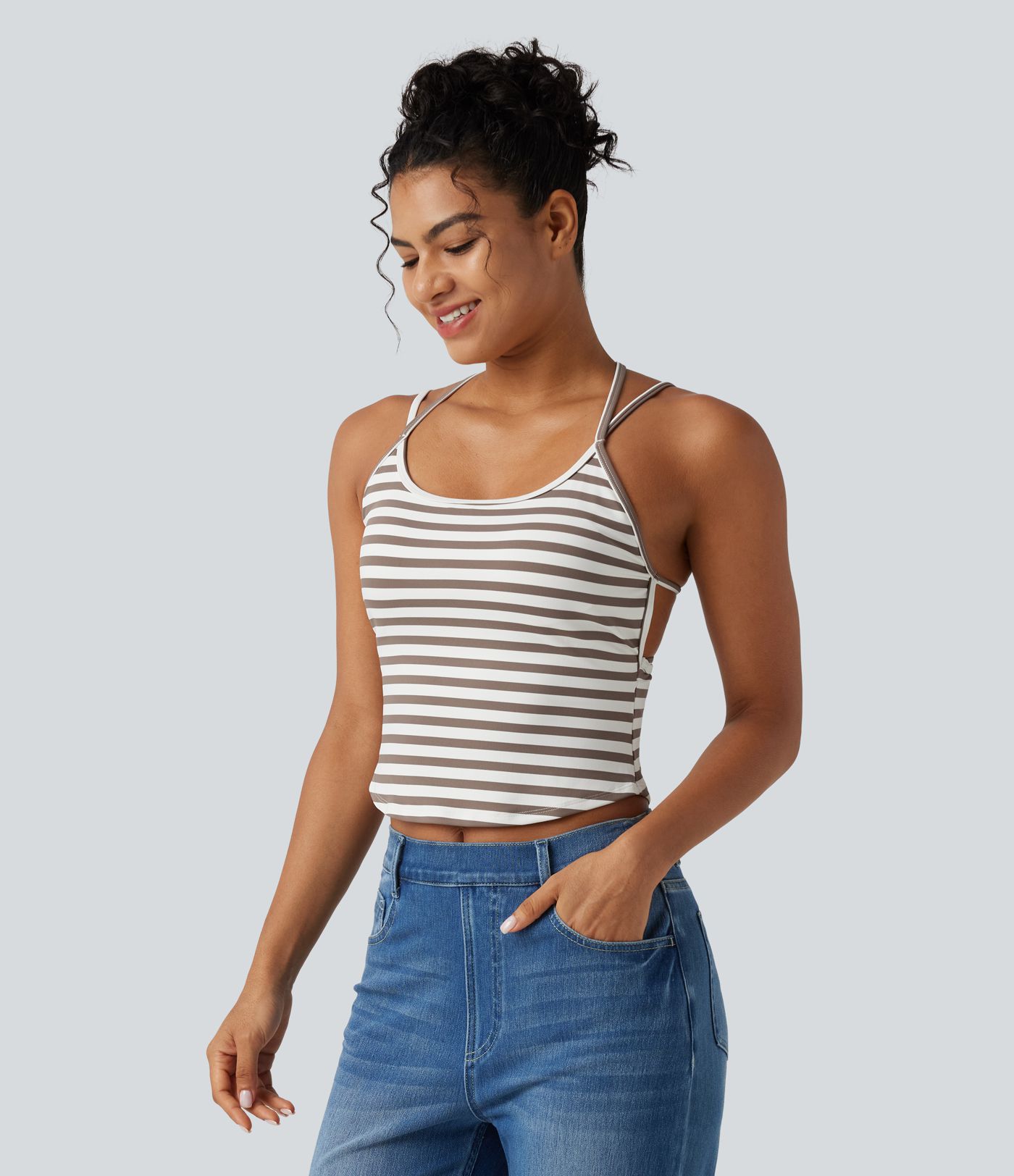 Lässiges Tanktop mit U-Ausschnitt, integriertem BH und Streifenmuster