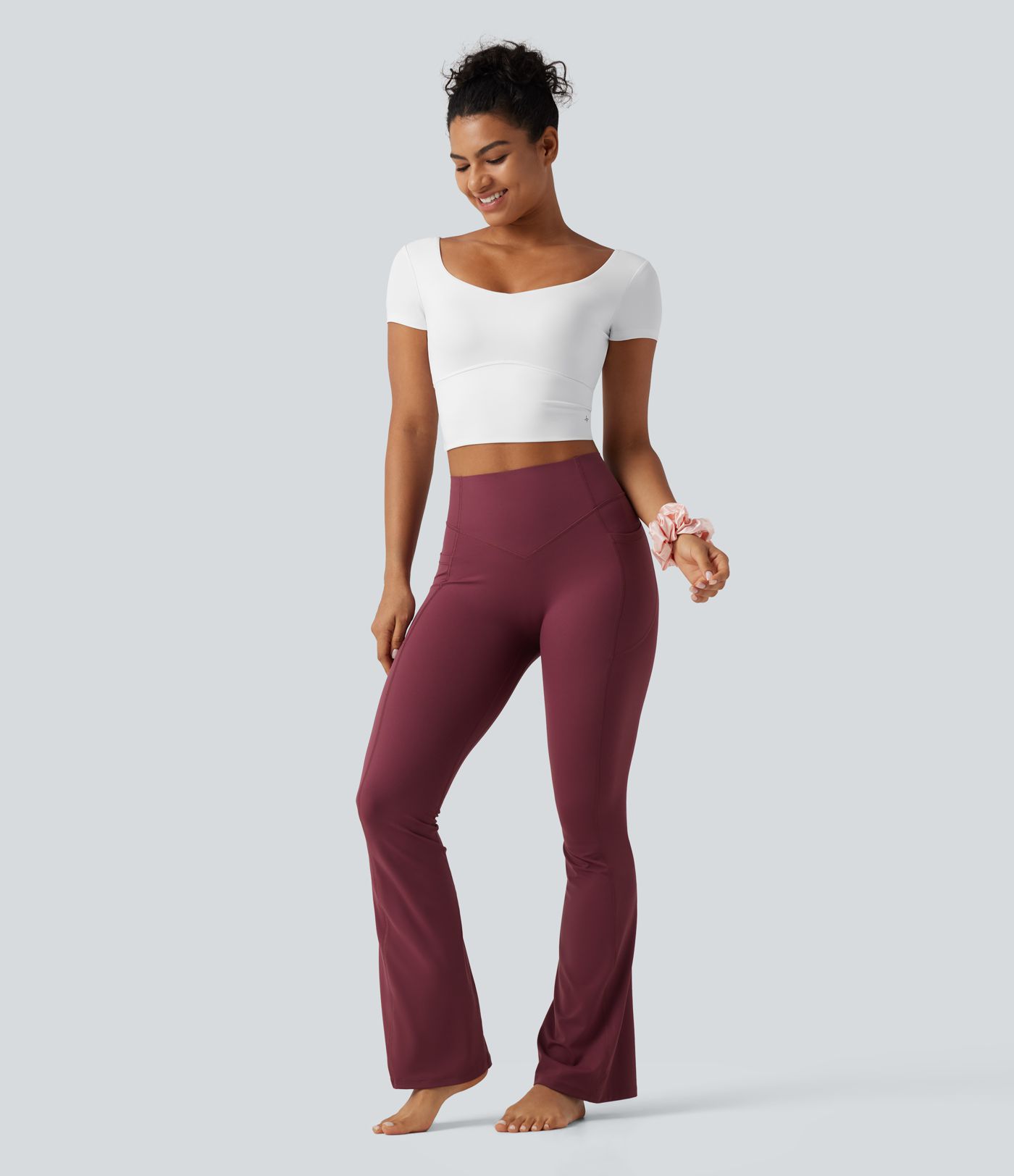 SoftlyZero™ Quick Dry Diamond Collar Built-in Bra Short Sleeve Cropped Yoga Sports Top