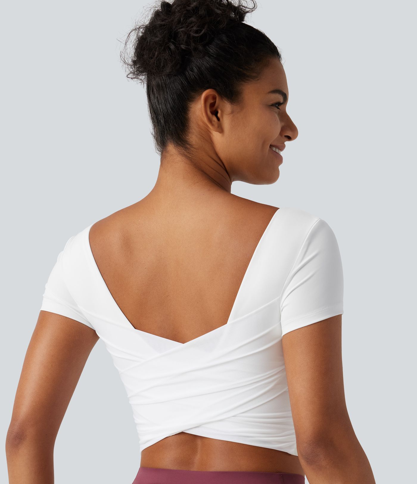 SoftlyZero™ Quick Dry Diamond Collar Built-in Bra Short Sleeve Cropped Yoga Sports Top