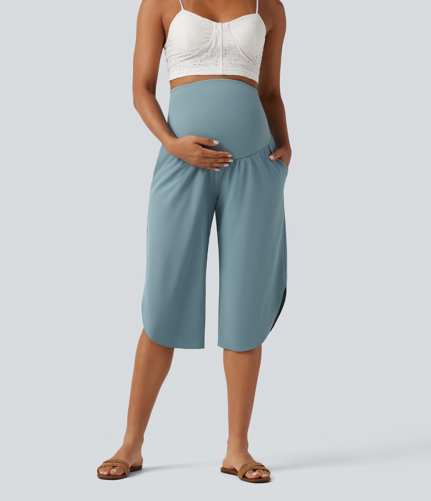Breezeful™ Super High Waisted Curved Hem Quick Dry Capri Maternity Pants with Pockets