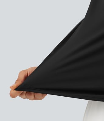Haut tailleur sans manches à col cheminée et dos à découpe goutte d'eau à effet frais InstantCool, protection solaire UPF50+ Haut tailleur sans manches à col cheminée et dos à découpe goutte d'eau à effet frais InstantCool, protection solaire UPF50+