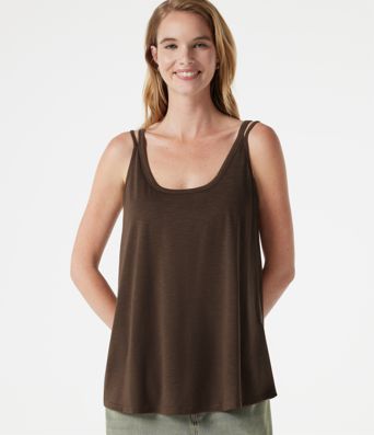 U-Neck Built-in Bra Loose Fit Casual Tank Top U-Neck Built-in Bra Loose Fit Casual Tank Top