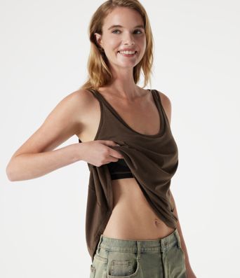U-Neck Built-in Bra Loose Fit Casual Tank Top U-Neck Built-in Bra Loose Fit Casual Tank Top