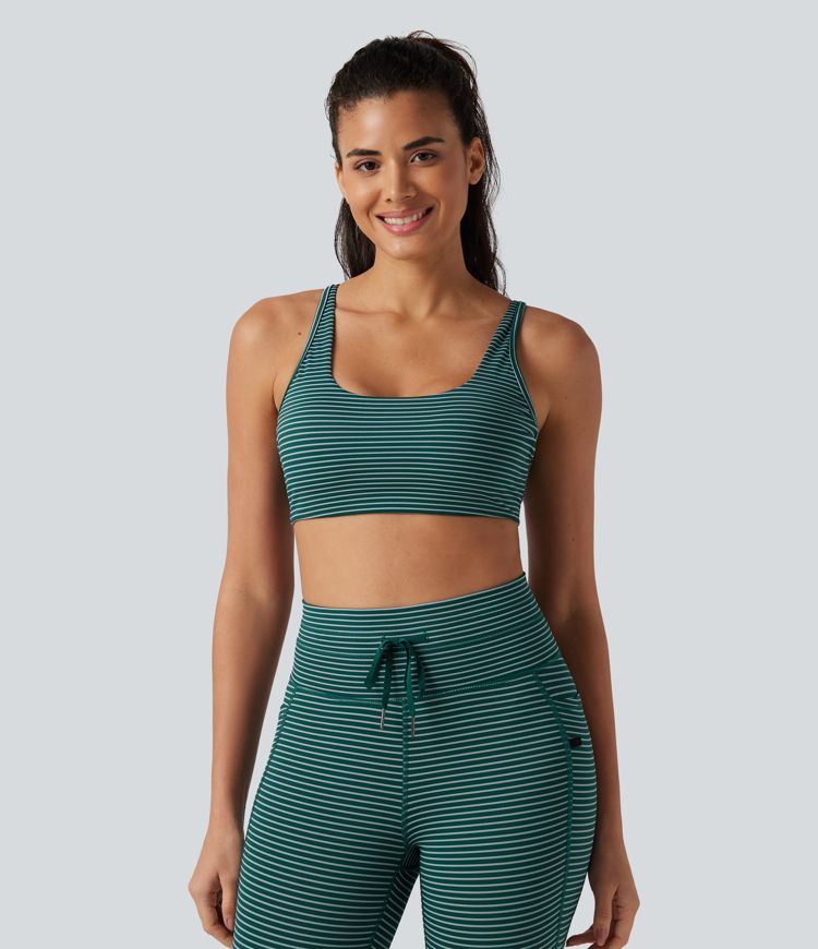 Deep Pine Green Sujetador deportivo para yoga de baja sujeción con escote en U, abertura y diseño a rayas / 2