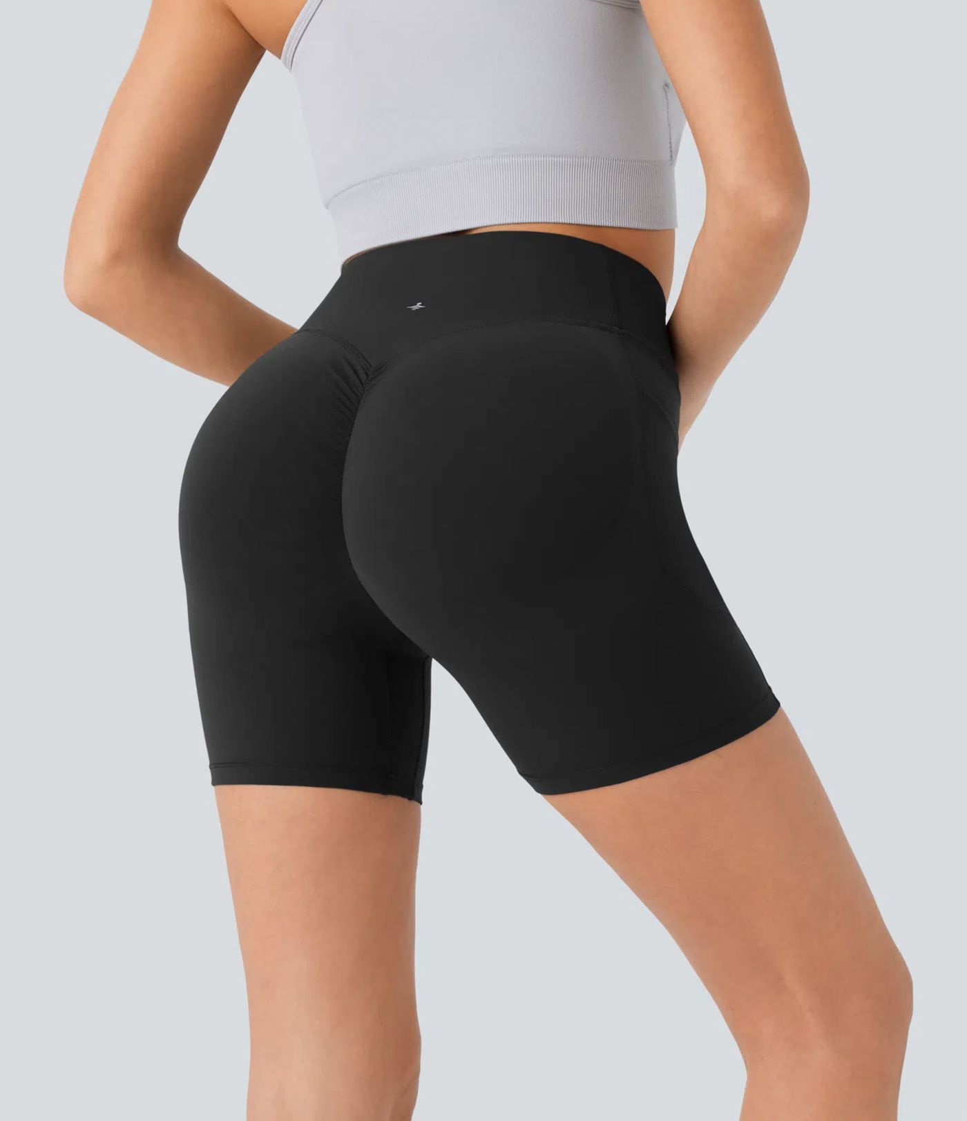 Short cycliste 12,5 cm d'entraînement gainant galbant taille haute avec effet scrunch et poches Halara UltraSculpt™ Short cycliste 12,5 cm d'entraînement gainant galbant taille haute avec effet scrunch et poches Halara UltraSculpt™