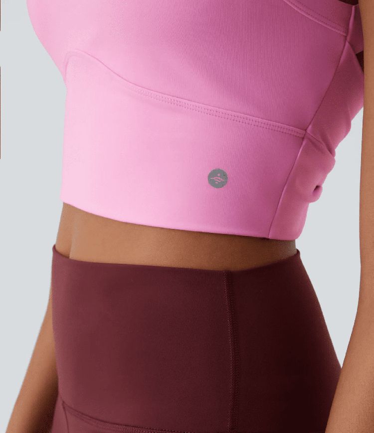 Débardeur yoga court SoftlyZero™ Plush à découpes A-C Débardeur yoga court SoftlyZero™ Plush à découpes A-C