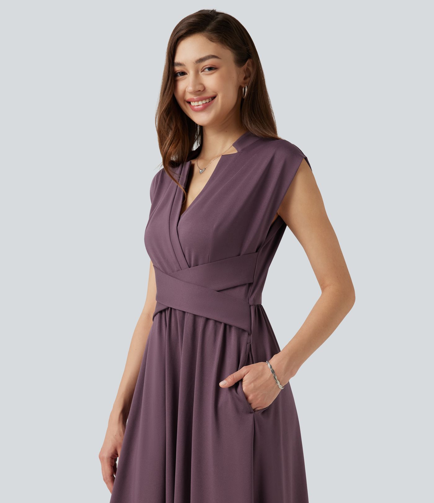 V Neck Sleeveless Flowy Midi Work Dress with Pockets V Neck Sleeveless Flowy Midi Work Dress with Pockets