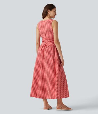 Robe midi décontractée à carreaux vichy, col bateau, sans manches, avec poches Robe midi décontractée à carreaux vichy, col bateau, sans manches, avec poches
