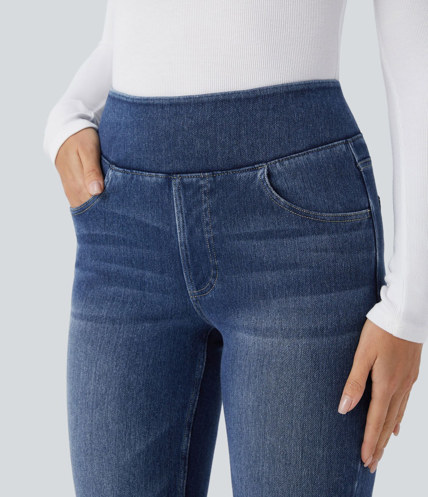 Halara Flex™ Denim Heat - Gewaschene Bootcut-Jeans aus Denim mit hohem Bund und Seitentaschen