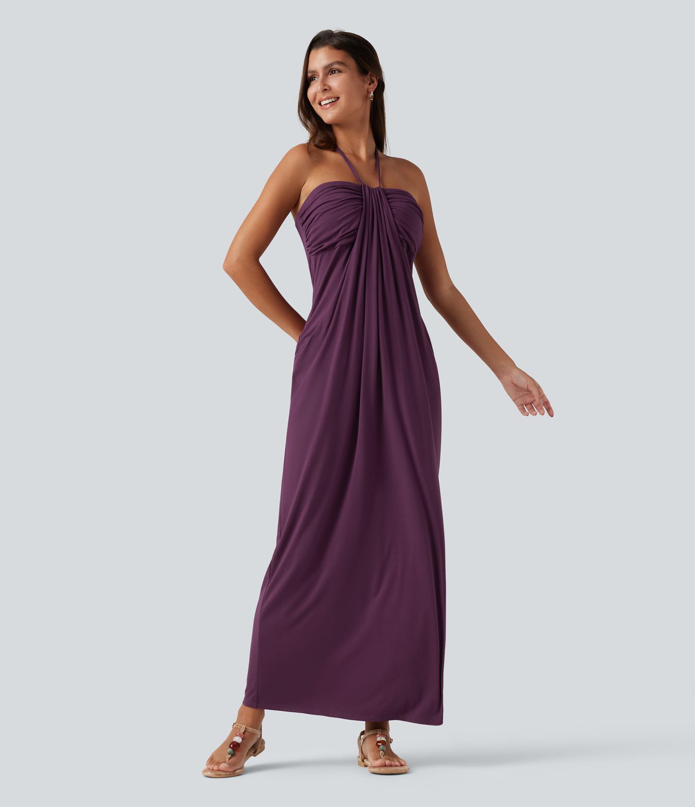 Maxikleid mit Neckholder, Bindeband am Rücken, integriertem BH und Taschen – für Körbchengrößen DD–F Maxikleid mit Neckholder, Bindeband am Rücken, integriertem BH und Taschen – für Körbchengrößen DD–F