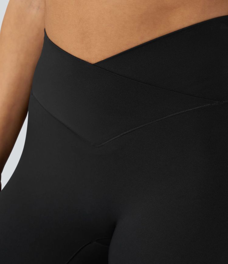 SoftlyZero™ High Waisted Crossover Contrast Lace Pocket Yoga Leggings-UPF50+