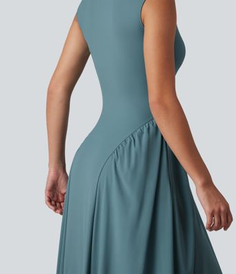 Ärmelloses Maxikleid mit U-Ausschnitt – lässig, fließend, mit Taschen