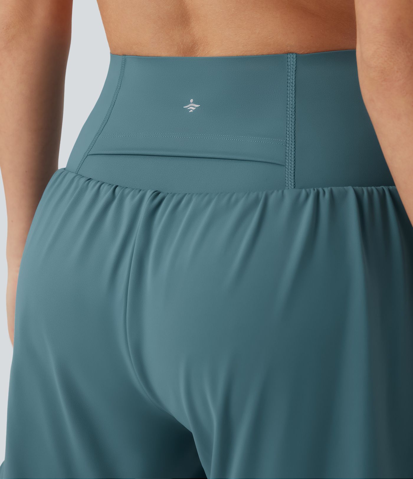 Super High Waisted Tummy Control Contrast Mesh 2-in-1 Yoga Shorts 5'' with Pockets Super High Waisted Tummy Control Contrast Mesh 2-in-1 Yoga Shorts 5'' with Pockets
