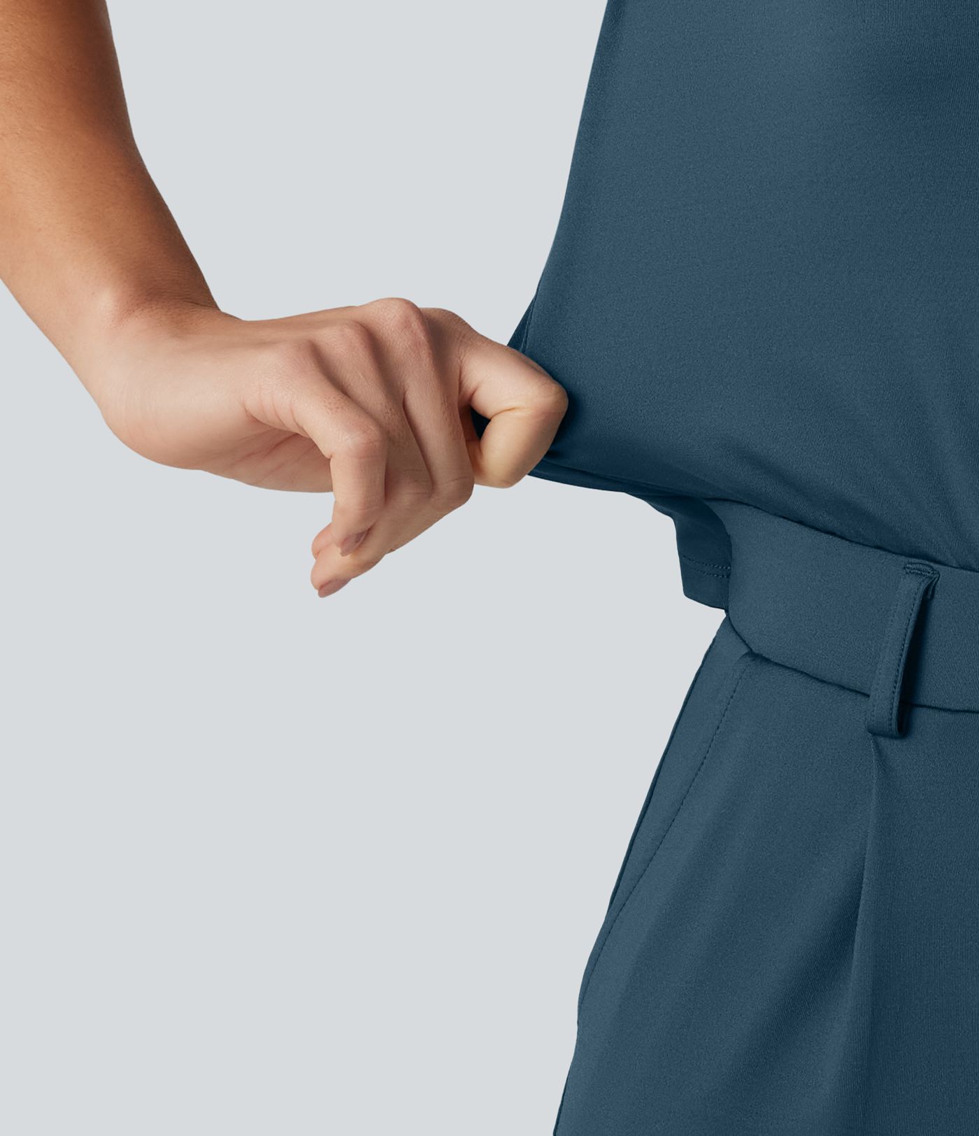 Macacão de trabalho sem mangas com decote em V e bolsos - Edição Superfácil