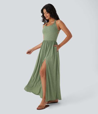 Rückenfreies, gedrehtes Urlaubs-Maxikleid mit Seitentaschen und Schlitz Rückenfreies, gedrehtes Urlaubs-Maxikleid mit Seitentaschen und Schlitz