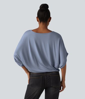 Round Neck Batwing Sleeve Relaxed Casual Top Round Neck Batwing Sleeve Relaxed Casual Top