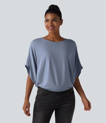 Round Neck Batwing Sleeve Relaxed Casual Top Round Neck Batwing Sleeve Relaxed Casual Top
