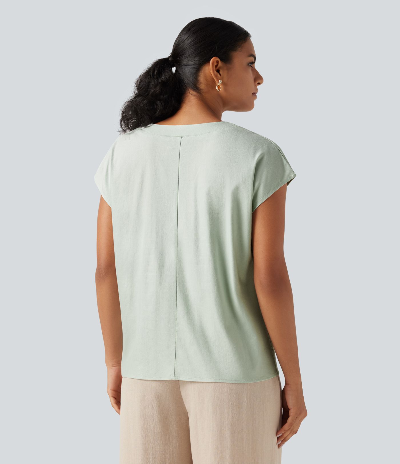 Blouse décontractée col V à mancherons en coton et lin