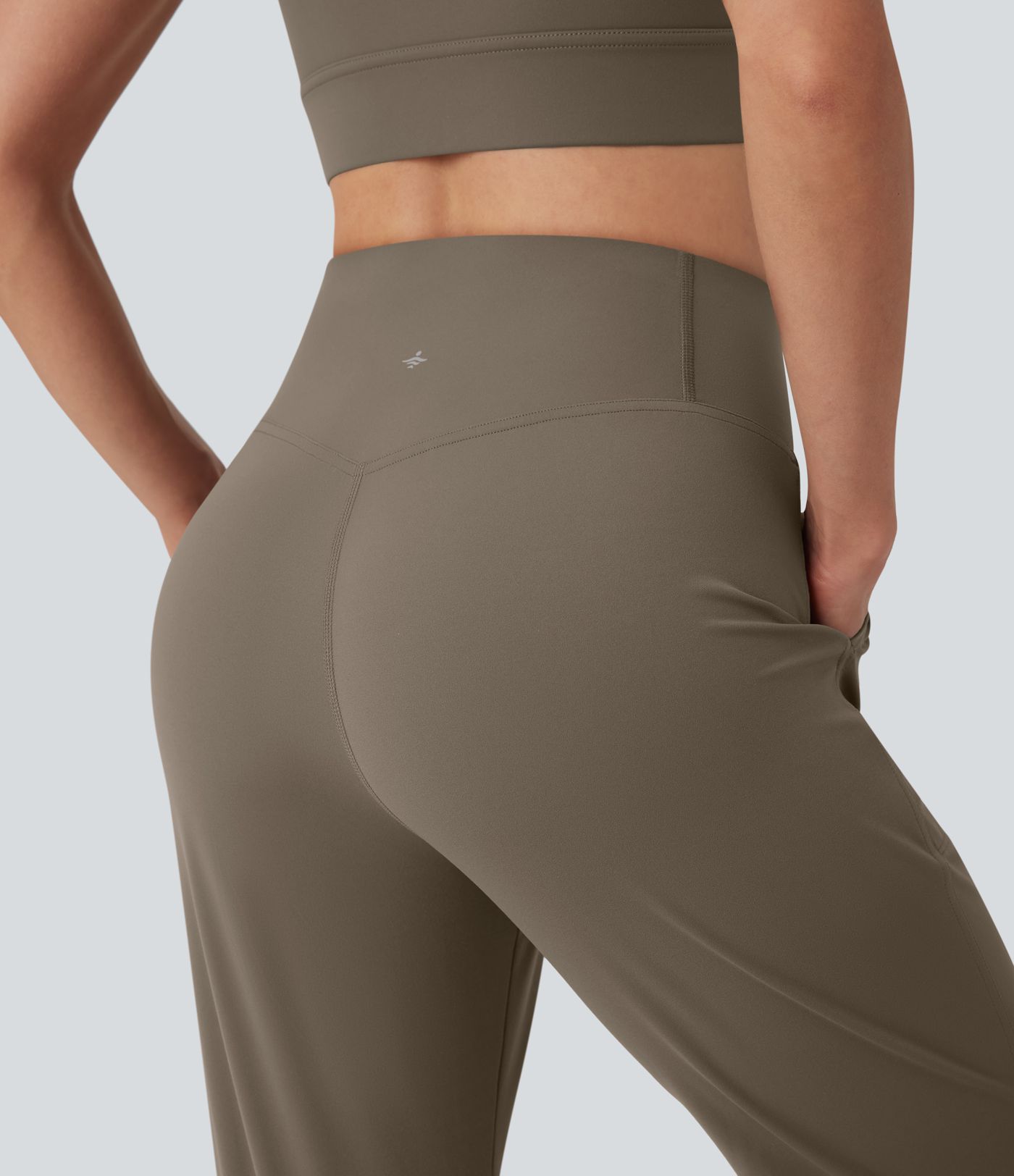 Jogging de yoga gainant taille haute avec poches Halara UltraSculpt™