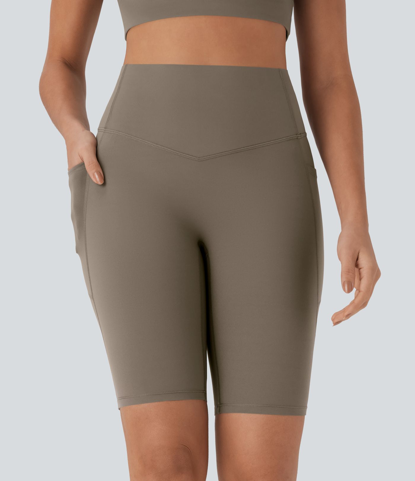 Short cycliste 22,8 cm d'entraînement gainant taille haute avec poches Halara UltraSculpt™ Short cycliste 22,8 cm d'entraînement gainant taille haute avec poches Halara UltraSculpt™