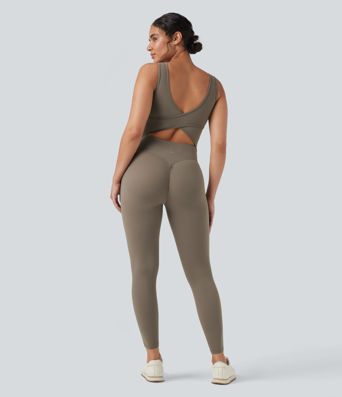 Combinaison de sport Halara UltraSculpt™ col V gainante push-up à poches Combinaison de sport Halara UltraSculpt™ col V gainante push-up à poches