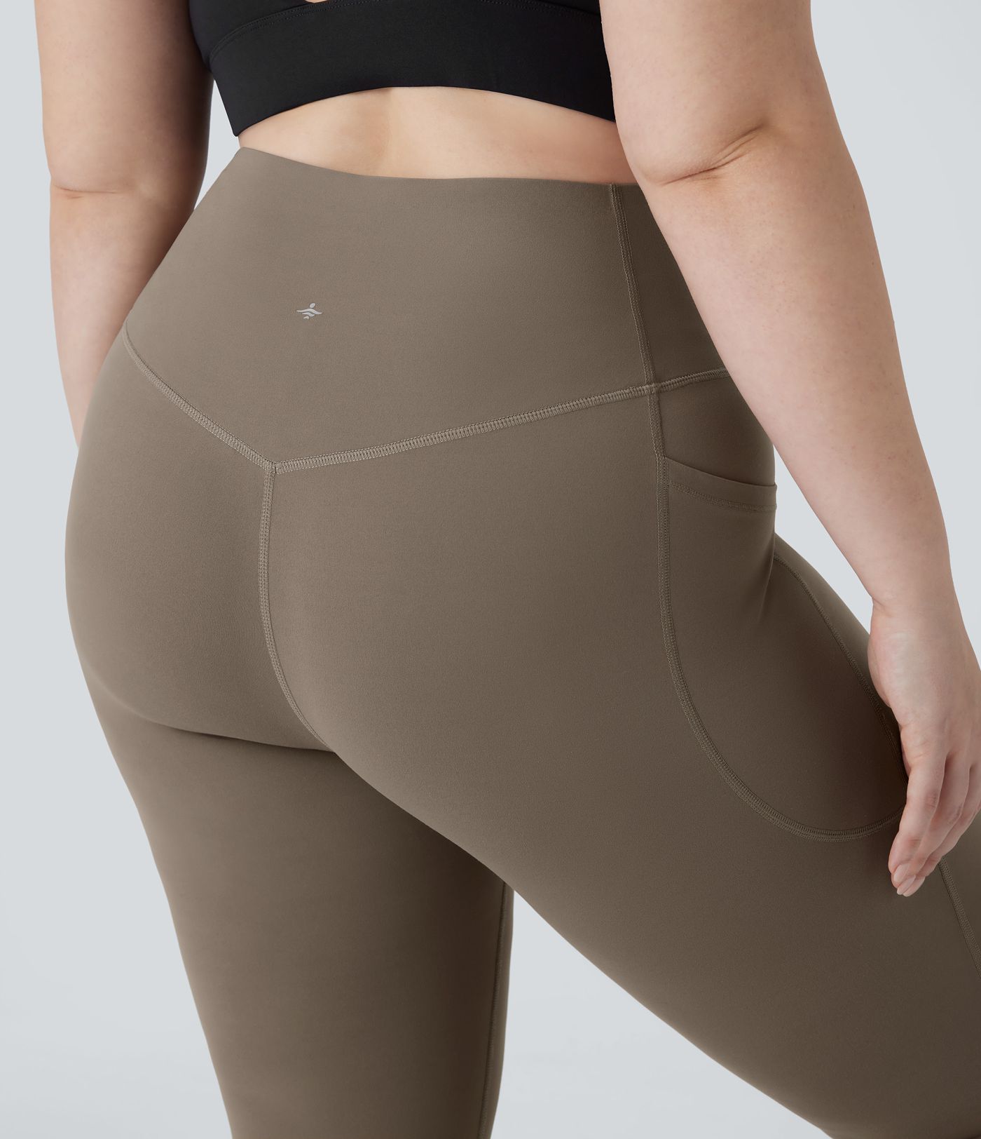 Pantalon de yoga à coupe bootcut gainant taille haute grande taille avec poches Halara UltraSculpt™ Pantalon de yoga à coupe bootcut gainant taille haute grande taille avec poches Halara UltraSculpt™