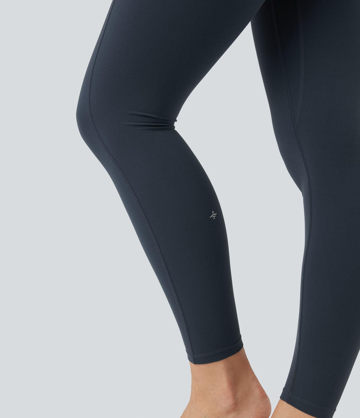 Halara UltraSculpt™ - Formende Yoga-Leggigns mit hohem Bund, Seitentaschen, Booty-Scrunch und Bauchkontrolle Halara UltraSculpt™ - Formende Yoga-Leggigns mit hohem Bund, Seitentaschen, Booty-Scrunch und Bauchkontrolle