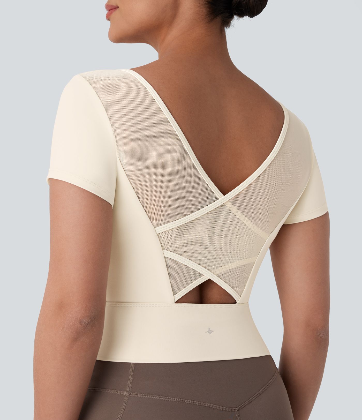 SoftlyZero™ Plush U Neck Short Sleeve Crossover Contrast Mesh Yoga Sports Top SoftlyZero™ Plush U Neck Short Sleeve Crossover Contrast Mesh Yoga Sports Top