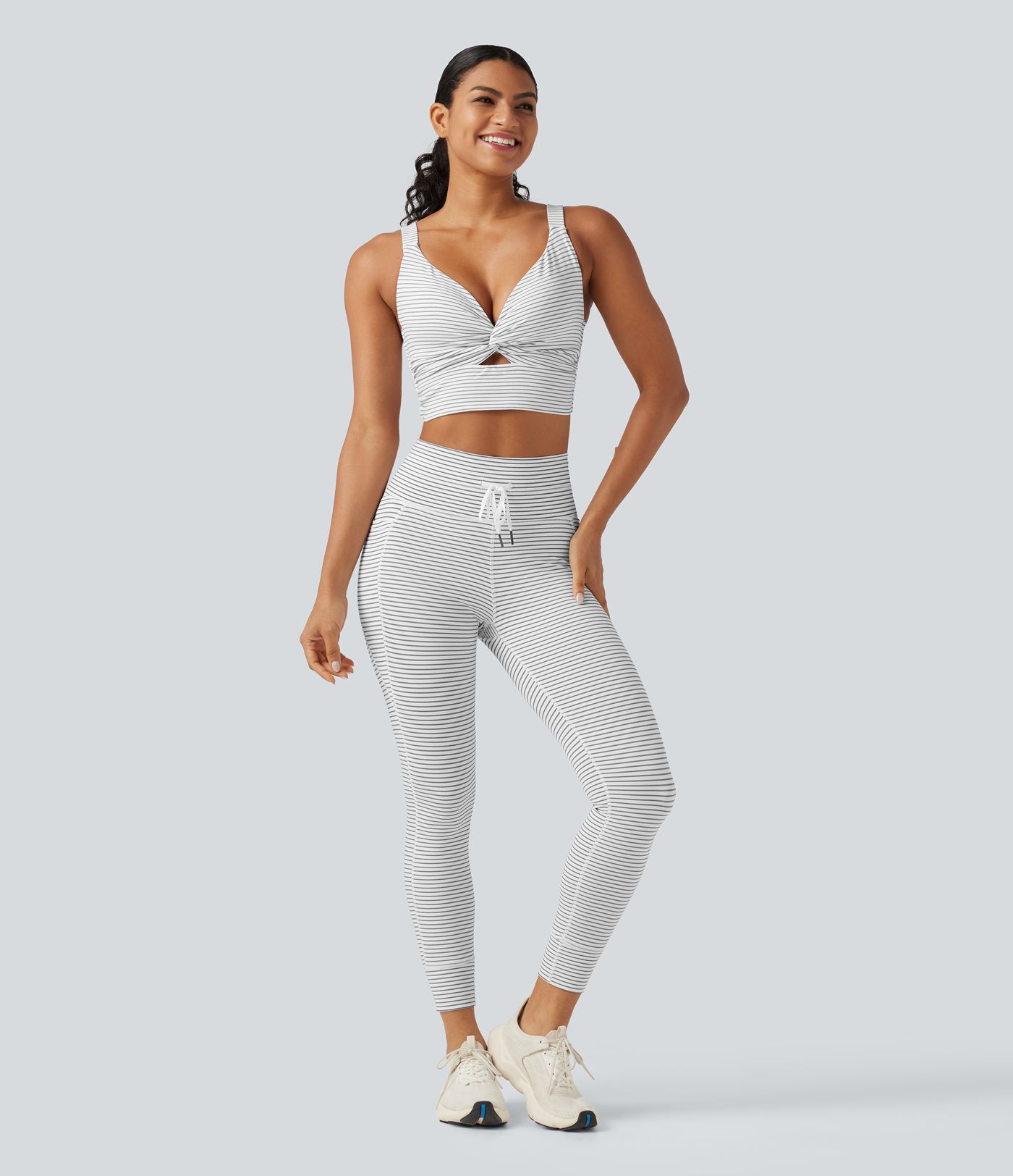 Low Support Non-Removable Pad Push-Up Stripe Yoga Sports Bra