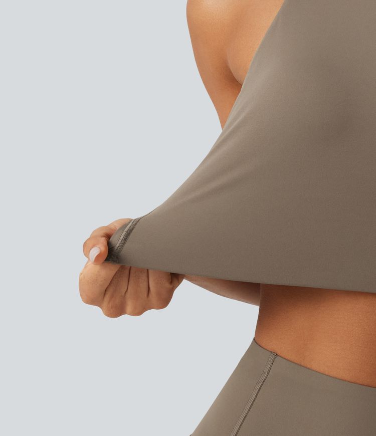 Lauf-Sport-BH mit niedrigem Support, Rundhalsausschnitt, Cut-Outs und InstantCool - schnelltrocknend, UPF50+ Lauf-Sport-BH mit niedrigem Support, Rundhalsausschnitt, Cut-Outs und InstantCool - schnelltrocknend, UPF50+