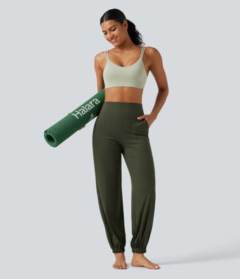 Halara UltraSculpt™ - Schmal zulaufende Yoga-Jogginghose mit hohem Bund, Seitentaschen und Bauchkontrolle Halara UltraSculpt™ - Schmal zulaufende Yoga-Jogginghose mit hohem Bund, Seitentaschen und Bauchkontrolle
