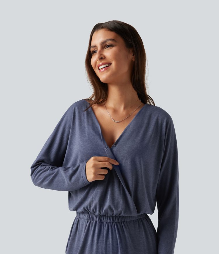 Büro-Jumpsuit mit V-Ausschnitt, Seitentaschen und langen Ärmeln Büro-Jumpsuit mit V-Ausschnitt, Seitentaschen und langen Ärmeln