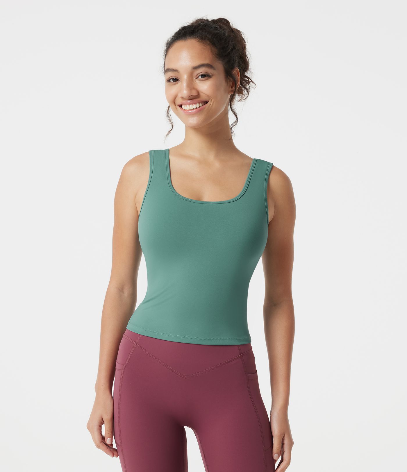 U Neck Built-in Bra Casual Tank Top