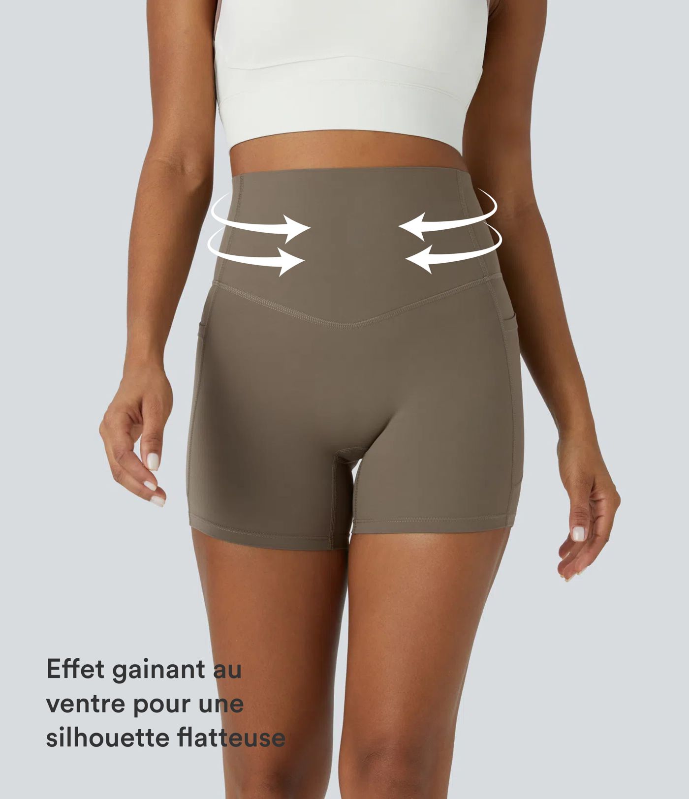 Short cycliste d'entraînement gainant taille haute UltraSculpt™ SoCinched à poches latérales 12,5 cm Short cycliste d'entraînement gainant taille haute UltraSculpt™ SoCinched à poches latérales 12,5 cm