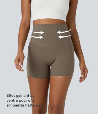 Short cycliste d'entraînement gainant taille haute UltraSculpt™ SoCinched à poches latérales 12,5 cm Short cycliste d'entraînement gainant taille haute UltraSculpt™ SoCinched à poches latérales 12,5 cm
