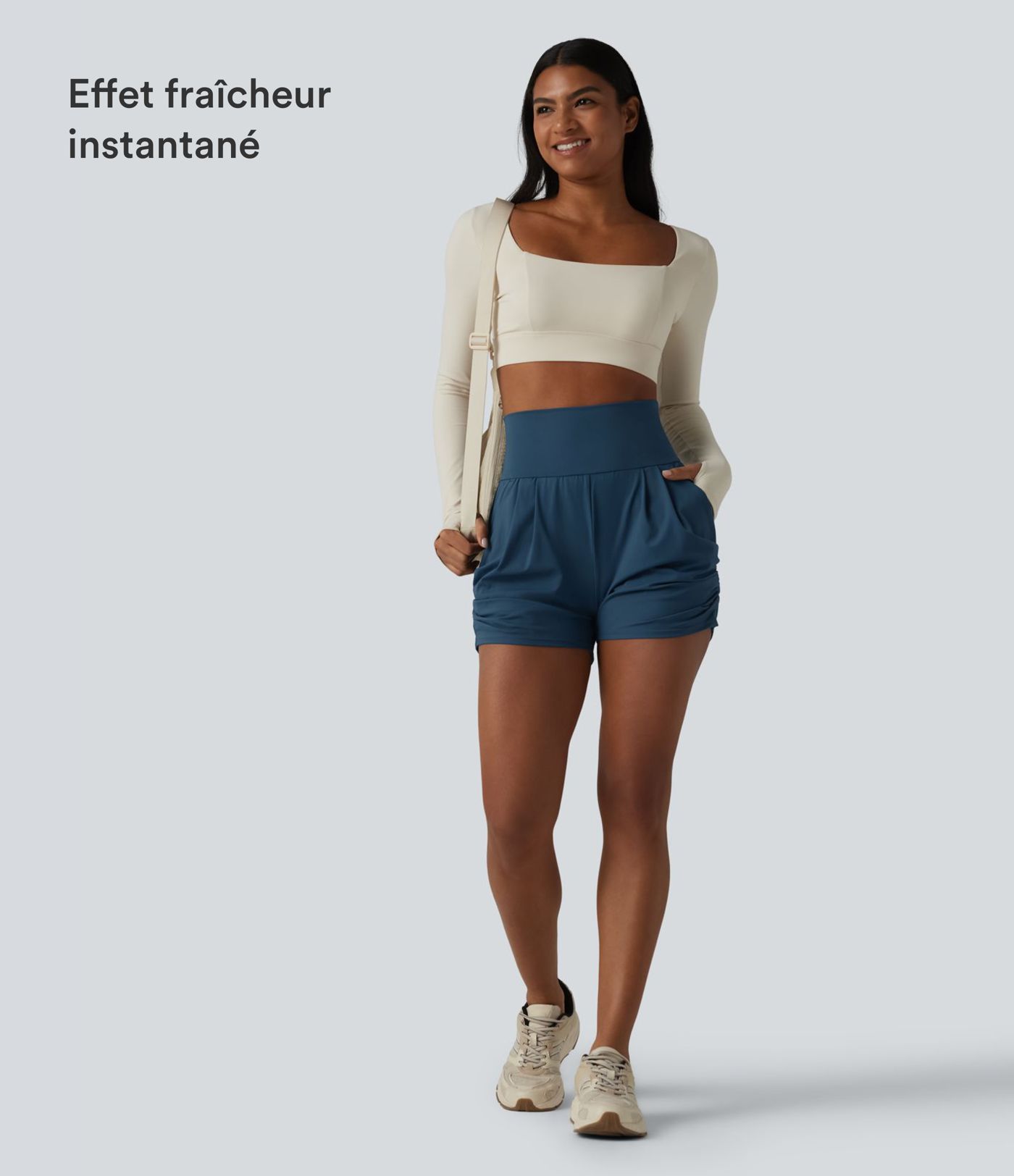 Short de yoga SoftlyZero™ Airy taille haute froncé effet frais InstantCool 7,5 cm avec poches