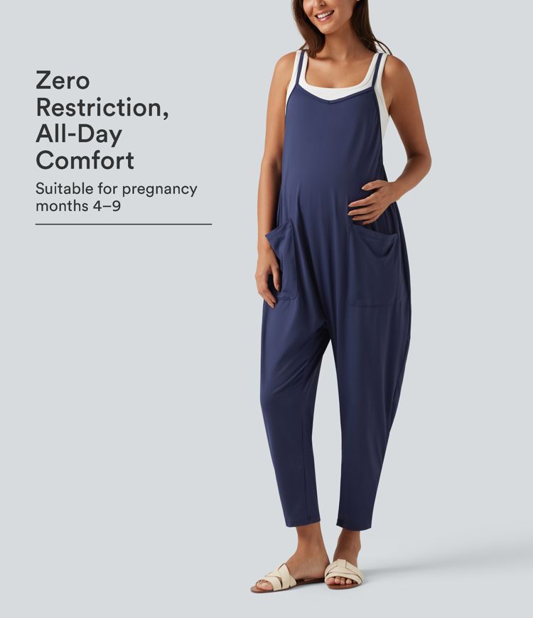 Lässiger, schmal zulaufender Umstands-Jumpsuit mit eckigem Ausschnitt und mehreren Taschen Lässiger, schmal zulaufender Umstands-Jumpsuit mit eckigem Ausschnitt und mehreren Taschen