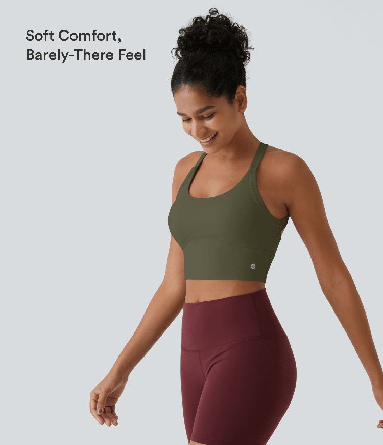 Débardeur de yoga SoftlyZero™ court et découpé à faible maintien pour bonnets A-C