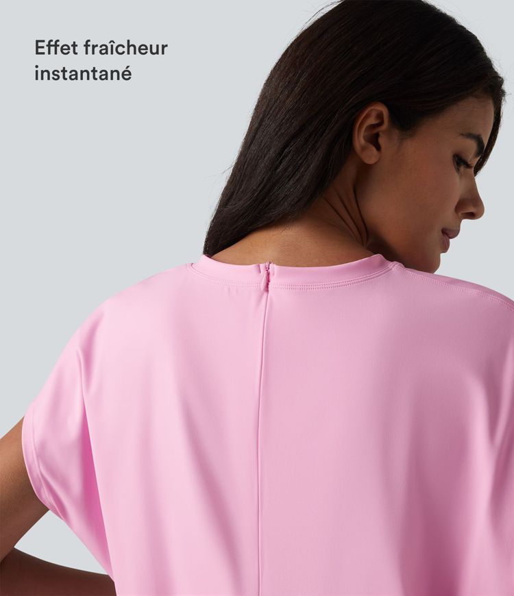 Robe de sport mini de yoga SoftlyZero™ Airy 2-en-1 effet frais InstantCool col rond à manches courtes, demi-zip et poches, accès facile Easy Peasy Robe de sport mini de yoga SoftlyZero™ Airy 2-en-1 effet frais InstantCool col rond à manches courtes, demi-zip et poches, accès facile Easy Peasy