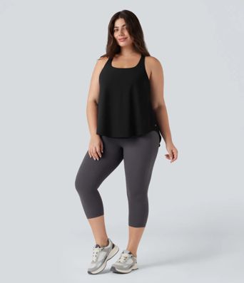 Top de running talla grande Halara UltraSculpt™ con escote redondo y bajo curvo Top de running talla grande Halara UltraSculpt™ con escote redondo y bajo curvo