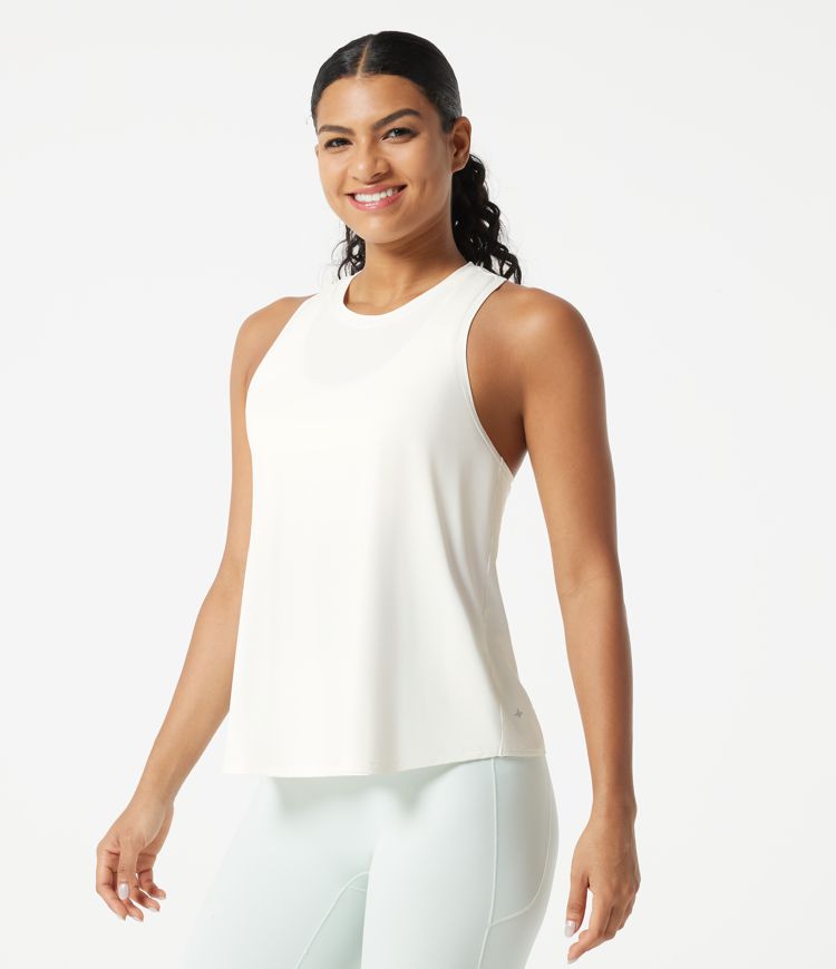 Ensemble 2 pièces : débardeur décontracté à encolure ronde et dos nageur, avec soutien-gorge intégré et effet fraîcheur - UPF50+ Ensemble 2 pièces : débardeur décontracté à encolure ronde et dos nageur, avec soutien-gorge intégré et effet fraîcheur - UPF50+