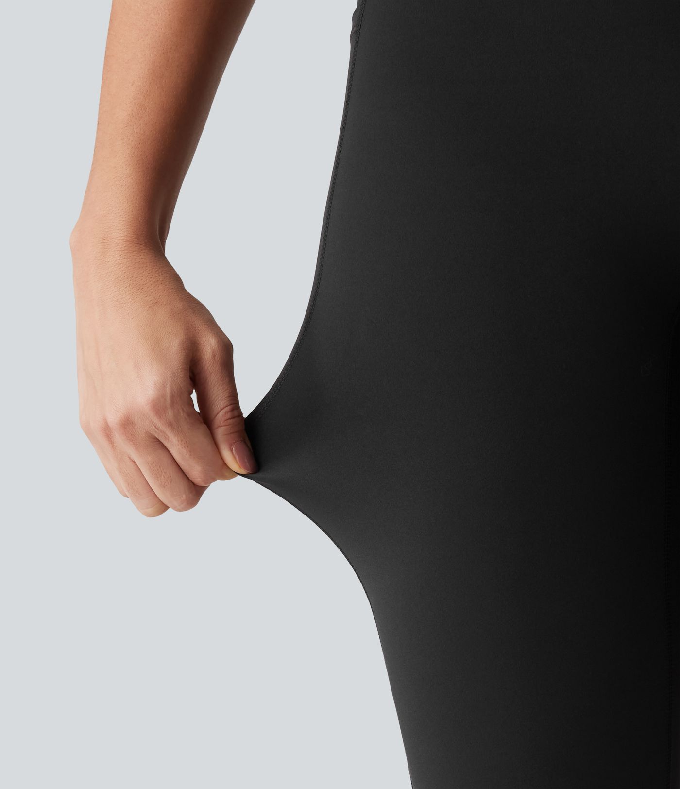 Halara UltraSculpt™ V-Shaped High Waisted Contrast Lace Cropped Yoga Flare Leggings with Pockets